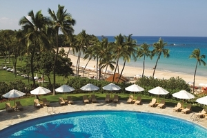 Mauna kea beach hotel pool beach s300